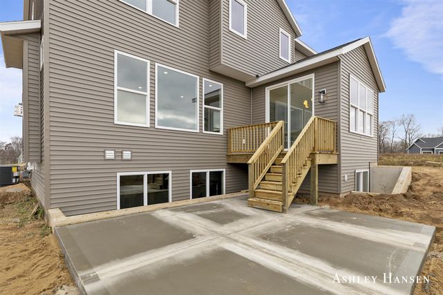 12036 Alden Court, Lowell, MI 49331