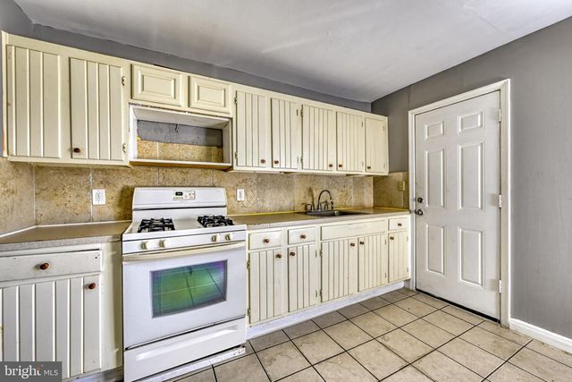 464 HORNEL ST, Baltimore, MD 21224