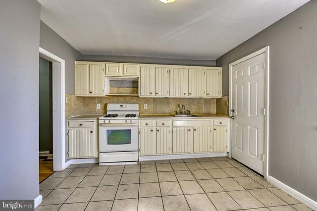 464 HORNEL ST, Baltimore, MD 21224