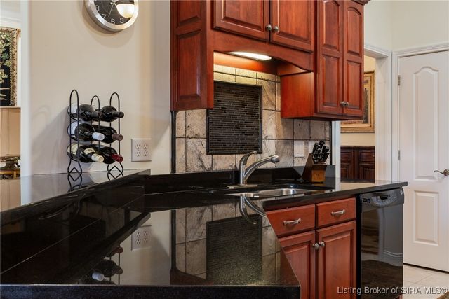 2403 Aspen Way, Jeffersonville, IN 47130