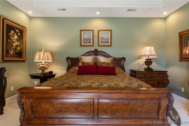 2403 Aspen Way, Jeffersonville, IN 47130
