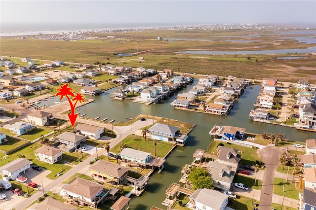 16631 Trinidad Way, Jamaica Beach, TX 77554