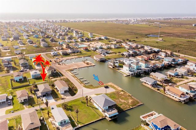 16631 Trinidad Way, Jamaica Beach, TX 77554