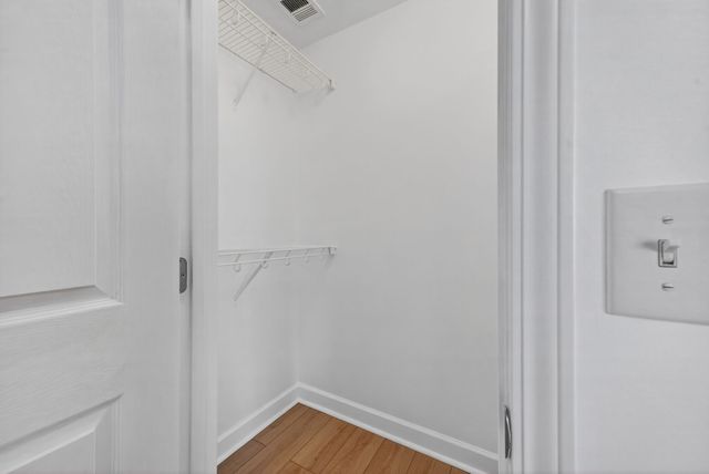 1740 Lincoya Bay Dr, Nashville, TN 37214