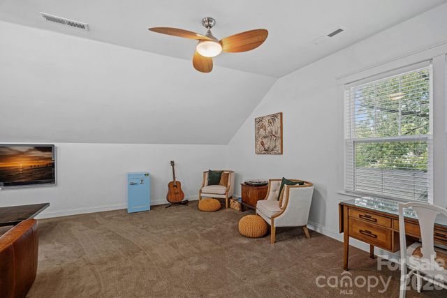 2219 Winthrop Avenue, Charlotte, NC 28203