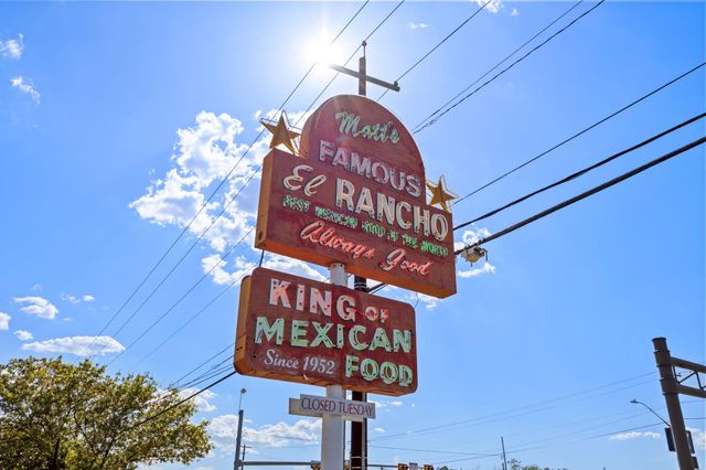 2525 S Lamar BLVD 206, Austin, TX 78704