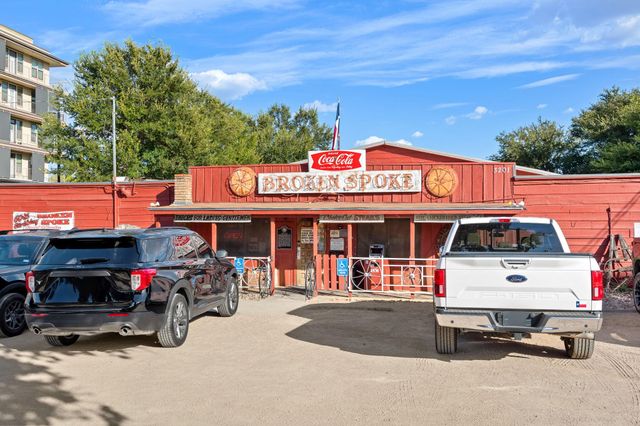 2525 S Lamar BLVD 206, Austin, TX 78704