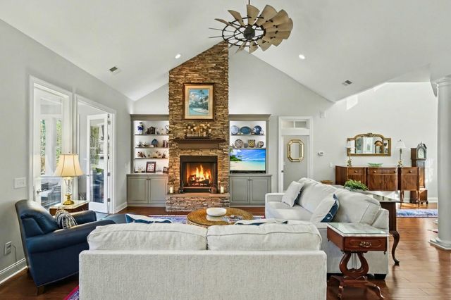 547 Morely Circle SW, Ocean Isle Beach, NC 28469