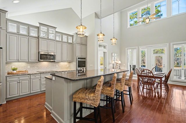 547 Morely Circle SW, Ocean Isle Beach, NC 28469