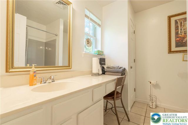 165 Stillwater Drive, Tobyhanna Twp, PA 18346