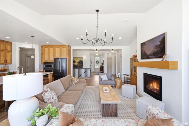 283 N 500 W, Mapleton, UT 84664