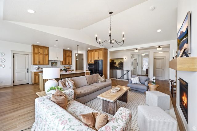 283 N 500 W, Mapleton, UT 84664