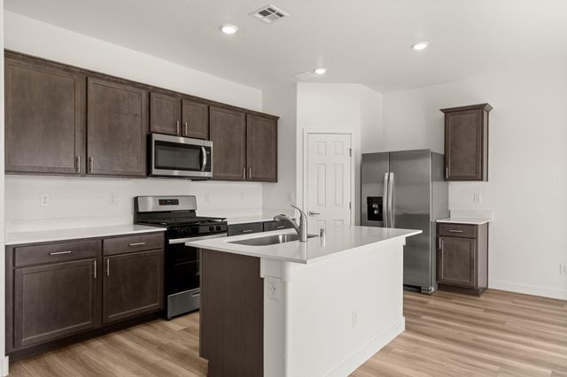 1732 Cowboy Haven Lane NE, Rio Rancho, NM 87144