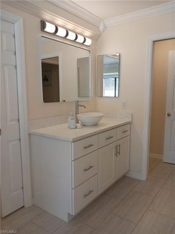 2727 24th PL, Cape Coral, FL 33904