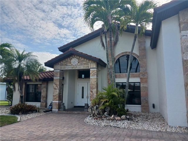 2727 24th PL, Cape Coral, FL 33904