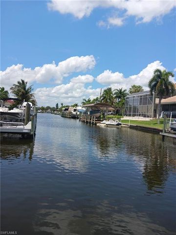 2727 24th PL, Cape Coral, FL 33904