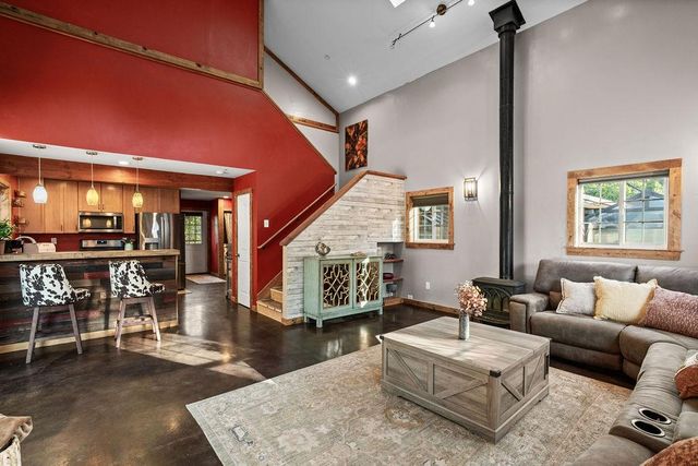 4950 Del Haven Rd, Placerville, CA 95667