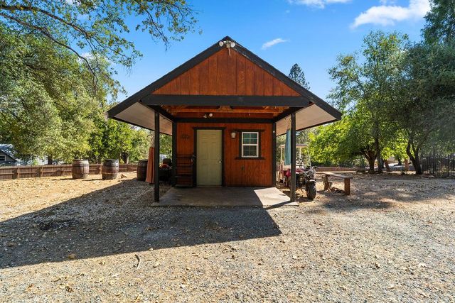 4950 Del Haven Rd, Placerville, CA 95667