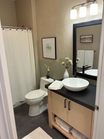 2129 E SIENNA WAY, Appleton, WI 54913