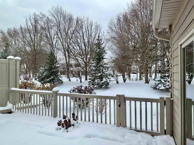 2129 E SIENNA WAY, Appleton, WI 54913