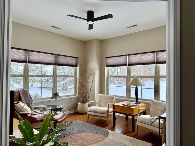 2129 E SIENNA WAY, Appleton, WI 54913