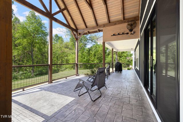 179 Taylortown Road, Johnson City, TN 37601