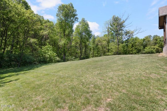 179 Taylortown Road, Johnson City, TN 37601