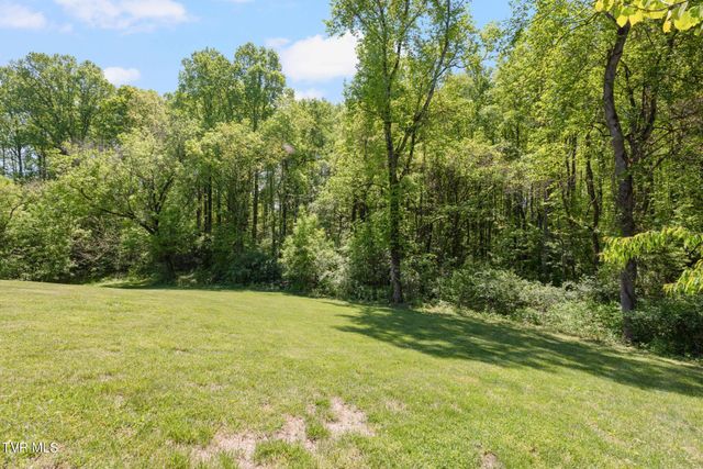 179 Taylortown Road, Johnson City, TN 37601