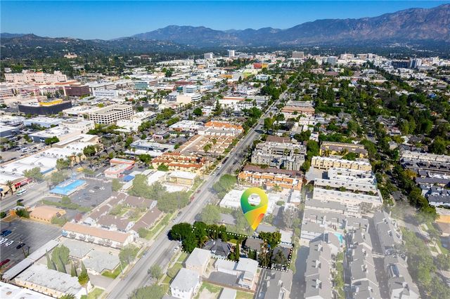 892 S Marengo, Pasadena, CA 91106