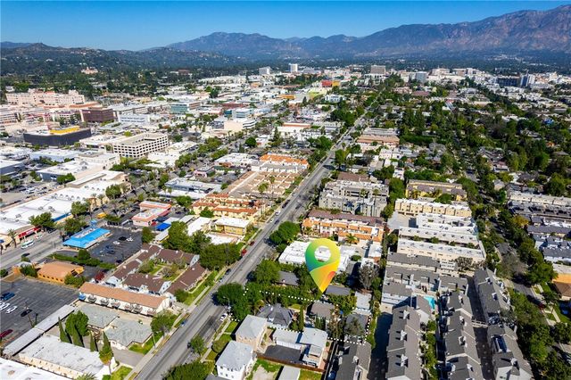 892 S Marengo, Pasadena, CA 91106