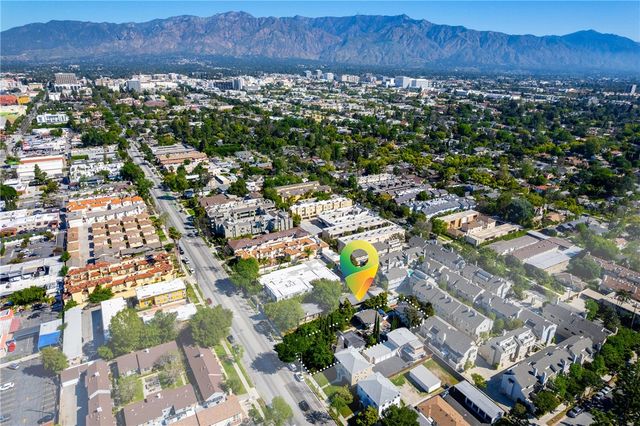 892 S Marengo, Pasadena, CA 91106