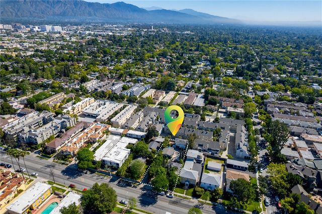 892 S Marengo, Pasadena, CA 91106