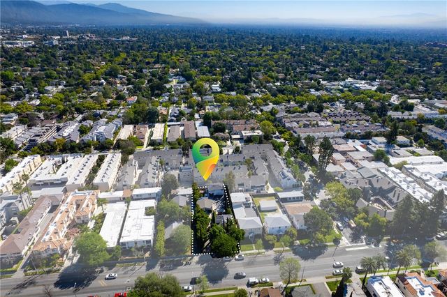 892 S Marengo, Pasadena, CA 91106