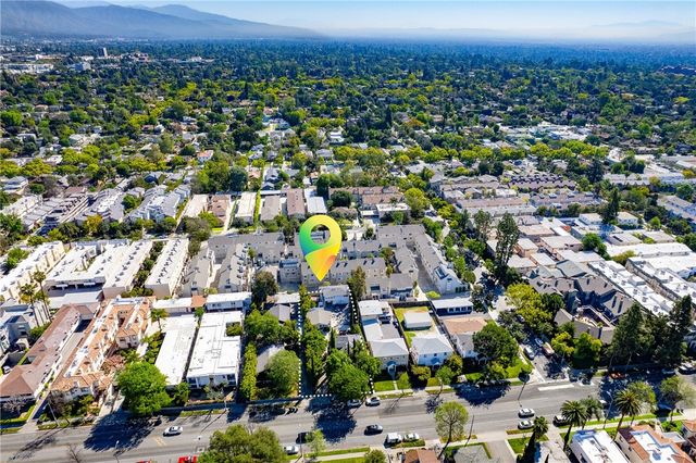 892 S Marengo, Pasadena, CA 91106