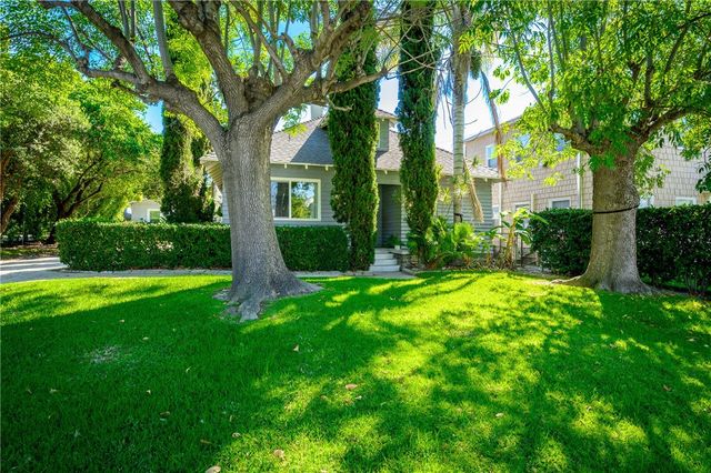892 S Marengo, Pasadena, CA 91106