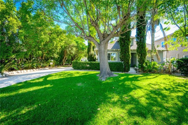 892 S Marengo, Pasadena, CA 91106