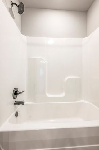 4400 SW Pawhuska Street, Bentonville, AR 72713