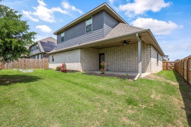 4400 SW Pawhuska Street, Bentonville, AR 72713