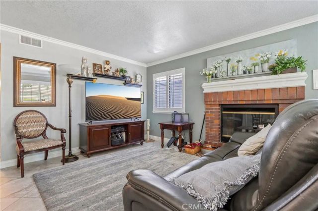 4914 Calle El Toro, La Verne, CA 91750