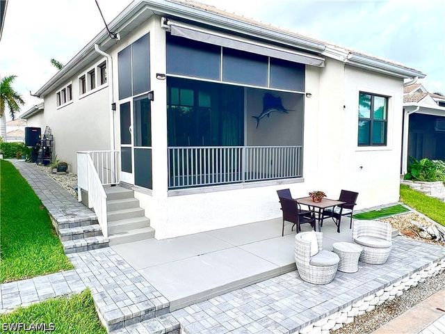 187 Eveningstar Cay, Naples, FL 34114