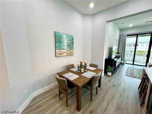 187 Eveningstar Cay, Naples, FL 34114
