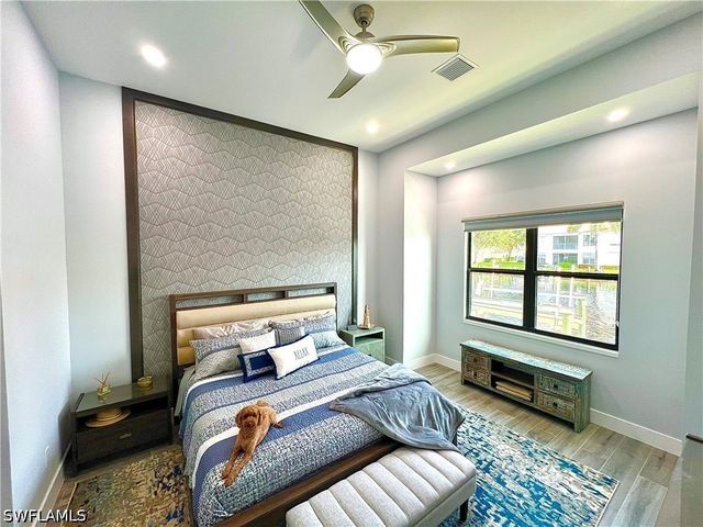187 Eveningstar Cay, Naples, FL 34114