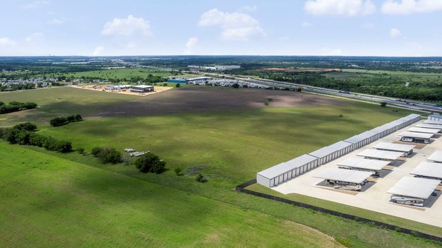 6100 N Interstate 35, Georgetown, TX 78626