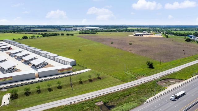 6100 N Interstate 35, Georgetown, TX 78626