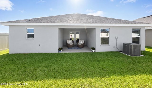 1278 Soleway Avenue NW, Palm Bay, FL 32907