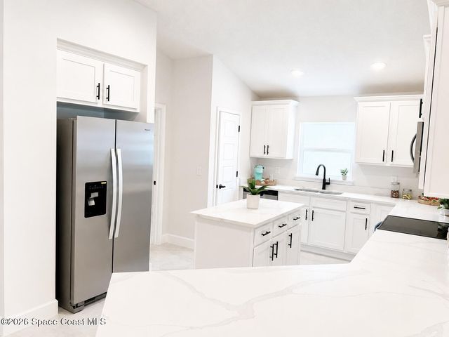 1278 Soleway Avenue NW, Palm Bay, FL 32907