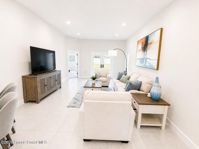 1278 Soleway Avenue NW, Palm Bay, FL 32907