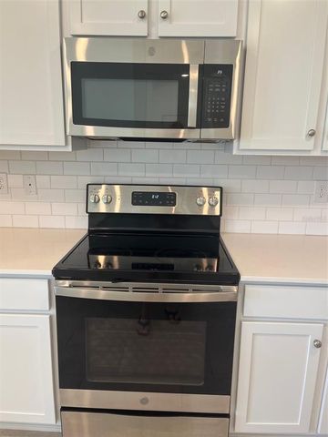 10031 CROOKED CREEK DRIVE 101, Venice, FL 34293
