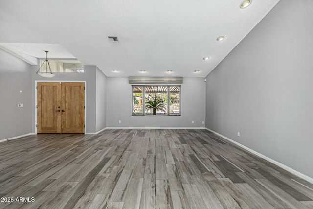 801 E ACOMA Drive, Phoenix, AZ 85022