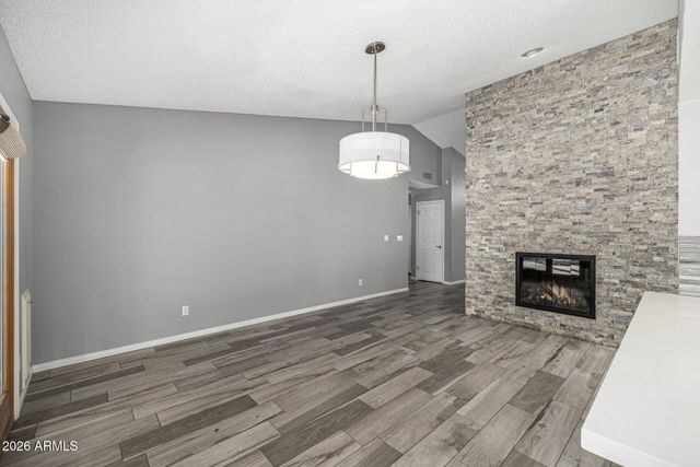 801 E ACOMA Drive, Phoenix, AZ 85022